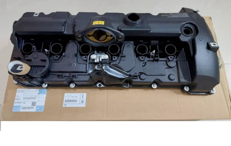 Couvre-culasse pour BMW Série 5 F10 F11 F07 GT (523i / 525i / 528i / 530i uniquement)﻿