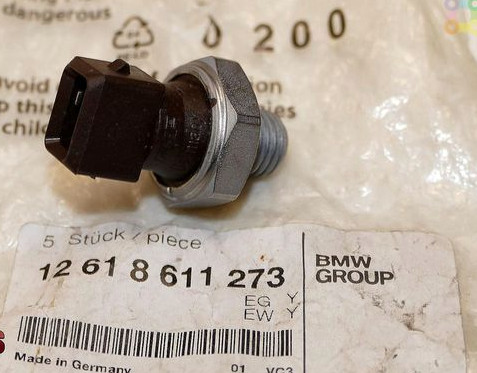 Capteur de pression d'huile (M12X1,5) pour BMW Série 1 E81 E82 E87 E88 F20 F21