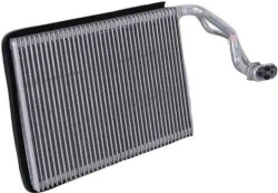 Evaporateur de climatisation avec soupape vase d'expansion pour BMW X3 G01