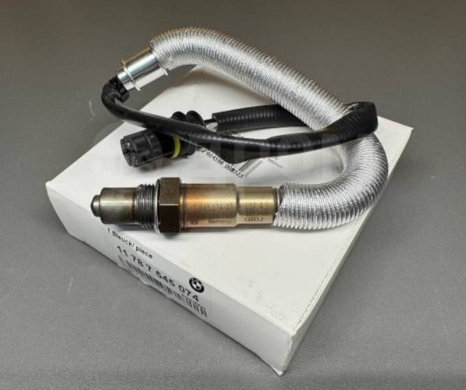 Sonde à moniteur Lambda (L 560 mm) - BMW Série 3 E90 E91 E92 E93 (323i / 325i / 328i / 330i / 335i)