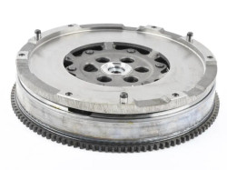 Volant moteur bi-masse pour BMW Série 1 E81 E82 E87 E88 (125i / 130i seulement)