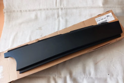 Enjoliveur cadre de vitre ARRIERE montant B (coté au choix) pour BMW Série 1 E87