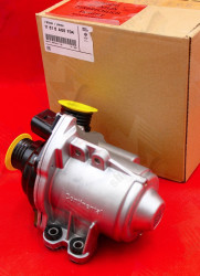 Pompe à eau BMW pour BMW Série 5 E60 E61 (535i)