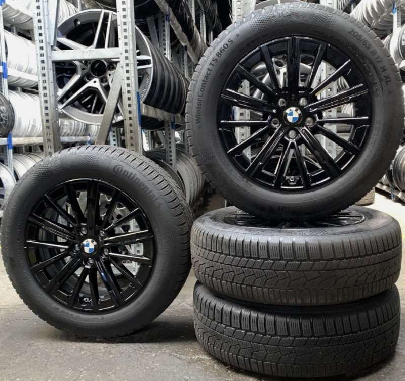 Roues complètes hiver 17" style 833 JET BLACK pour BMW X1 U11