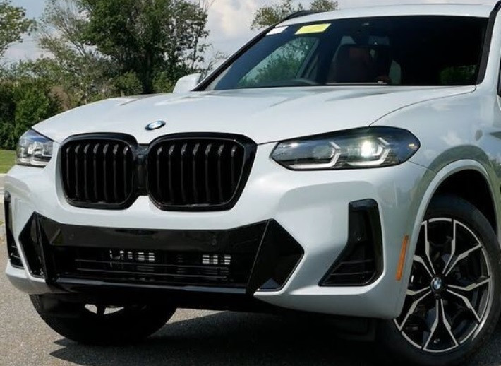 Grille de calandre BMW noire brillante pour BMW X3 G01 (LCI uniquement)