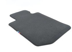 Jeu de tapis de sol velours M (couleur au choix) pour BMW Série 3 G20 G21