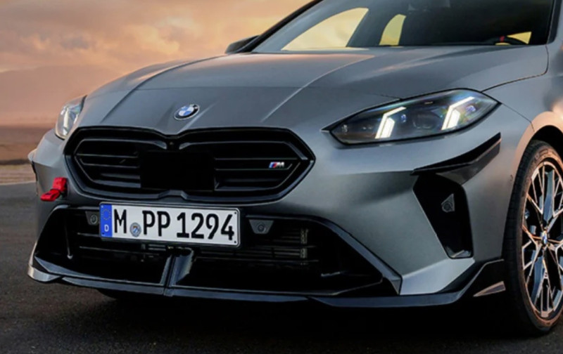 Cache central avant noire (M Performance) pour BMW Série 1 F70