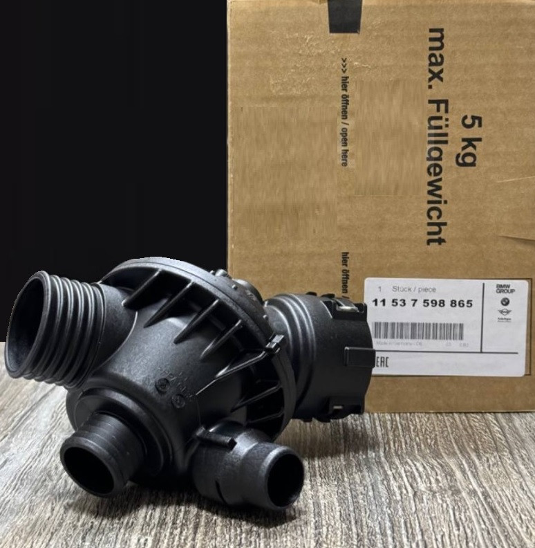 Thermostat refroidissement pompe à eau pour BMW Série 3 F30 F31 F34 GT (335i)