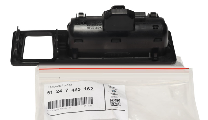 Touche ouverture de malle arrière pour BMW Série 2 F22 F23