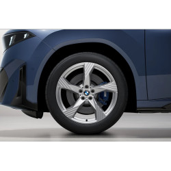 Roues complètes hiver 20" style 1045 pour BMW iX3 NA5