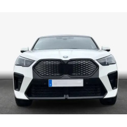 Grille de calandre BEV/ SHADOWLINE noir brillant avec cache pour BMW iX2 U10
