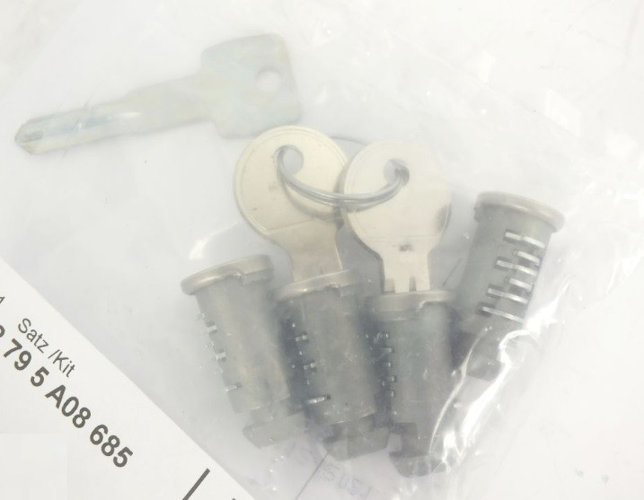 4 barillets de serrure avec clé pour barres de toit verrouillables BMW X3 G01